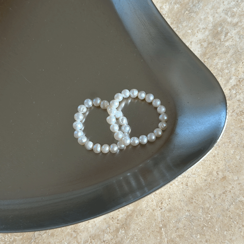 PETITE PEARL RING
