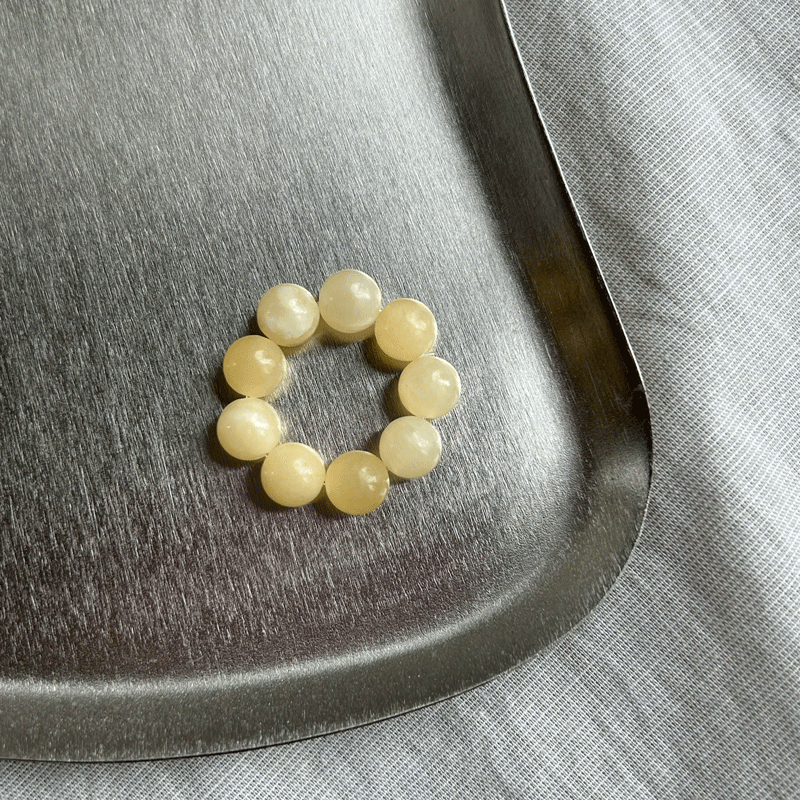 CHUNKY BUBBLE RING - butter yellow